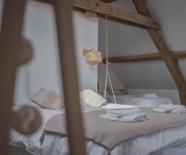 Le Buron Du Bessou Сasa de vacaciones *